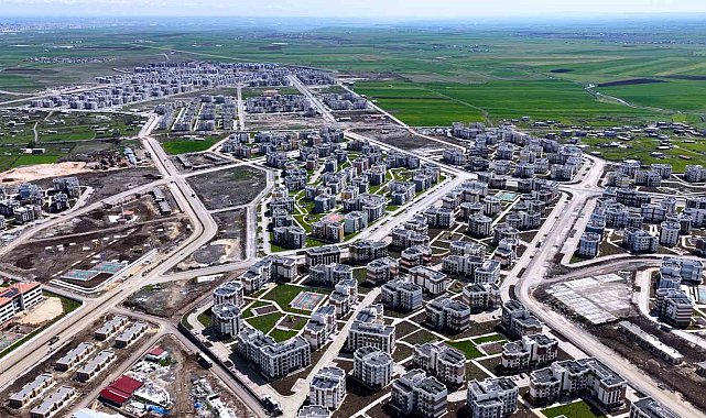 Bakan Kurum: "Oğlaklı'da yeni bir şehir inşa ettik"