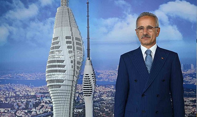 Bakan Uraloğlu: "Çamlıca kulesi, açıldığı günden bu yana yaklaşık 2,8 milyon ziyaretçiyi ağırladı"