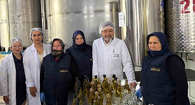 Bakan Yumaklı, zeytinyağı üretim tesislerinde incelemede bulundu