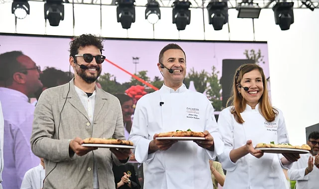 Balıkesir GastroFest'te Ahmet Akın ve Danilo Zanna mutfağa girdi