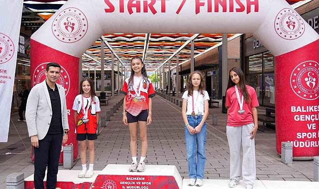 Balıkesir'de Dünya Oryantiring Haftası coşku ile kutlandı