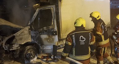 Bandırma'da korkutan araç yangını