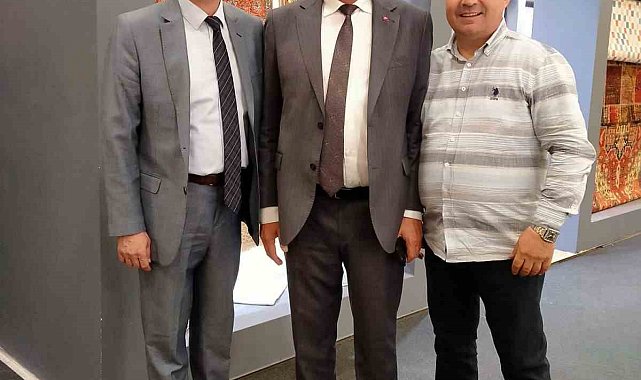 Başkan Kumral'dan HOMETEX'te Babadağlı firmaları ziyaret etti