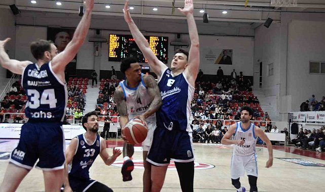 Basketbol Süper Ligi: Aliağa Petkimspor: 76 - Bahçeşehir Koleji: 95