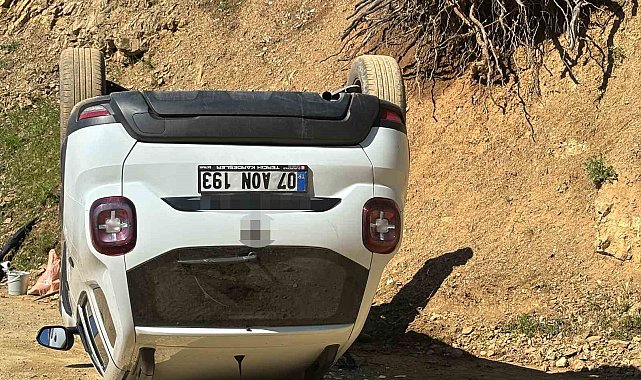 Batman'da pancar toplamaya gidenleri taşıyan araç takla attı: 4 yaralı