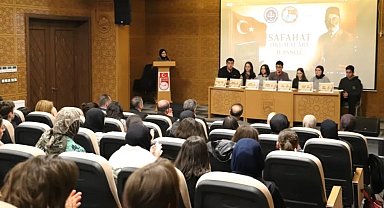 Bayburt'ta öğrenciler Safahat'ı yorumladı