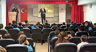 Bayburt'ta öğrencilere sıfır atık ve çevre bilinci anlatıldı