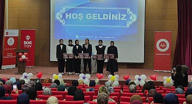 Bayburt'ta üniversite öğrencileri yıl sonu buluşmasında bir araya geldi
