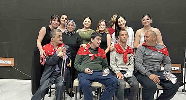 Bayındır'da engelli bireyler için temsili asker eğlencesi