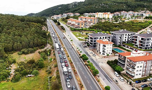 Bayram tatilinin adresi Muğla: Oteller dolu, yollar kilit
