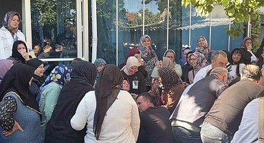 Bayram ziyaretine geldiği köyde öldürülen yazar Öztürk son yolculuğuna uğurlandı
