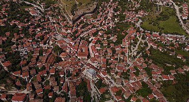 Bayramın son gününde Safranbolu'da ziyaretçi yoğunluğu