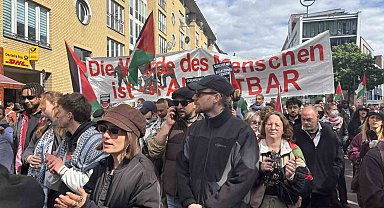 Berlin'de Nakba'nın 78. yıldönümü yürüyüşüne polisten sert müdahale: 15 gözaltı