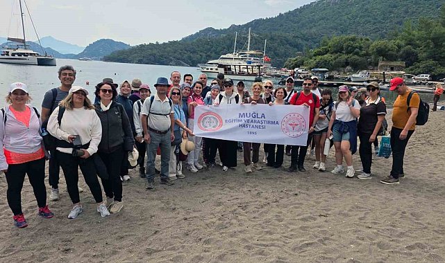 Beyaz önlüklüler sağlık ve bir ruhu için doğada buluştu