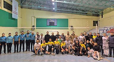 Bilecik'te voleybol turnuvası düzenlendi
