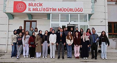 Bilecik'ten 50 öğrenci gençlik kamplarına uğurlandı
