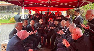 Binali Yıldırım Durmazoğlu ailesine taziyede bulundu