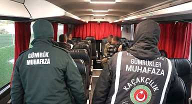 Bindikleri otobüsü şaşırınca... Avrupa yerine İpsala'ya geldiler!