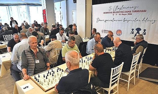 Bornova'da dama heyecanı: Muşlu Ahmet Tokmak üçüncü oldu
