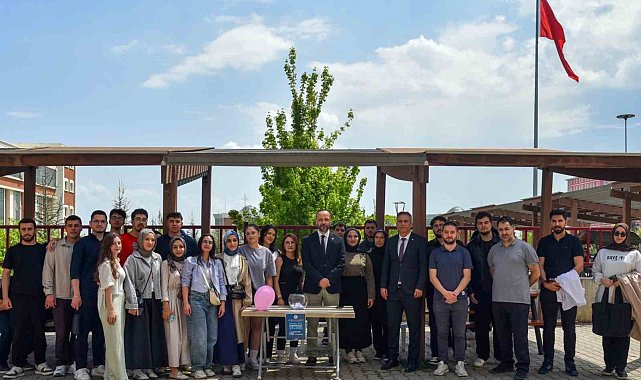 BŞEÜ'de 'Engelsiz Farkındalık Standı' kuruldu