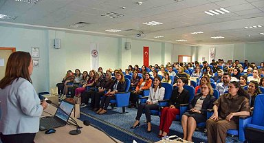 BŞEÜ'de 'Hemşirelik Haftası' coşkusu