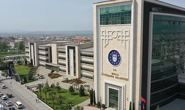 Bursa Büyükşehir bayrama tam tekmil hazır