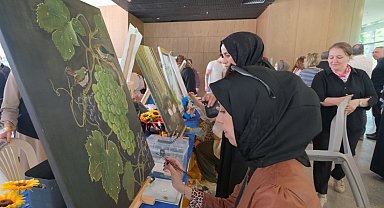Bursa İnegöl'de İnesmek kursiyerlerinin eserleri görücüye çıktı