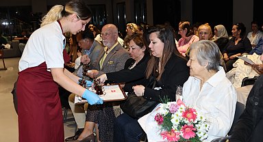 Bursa Nilüfer'de Pancar Deposu'nda lezzet ve müziğin yolculuğu