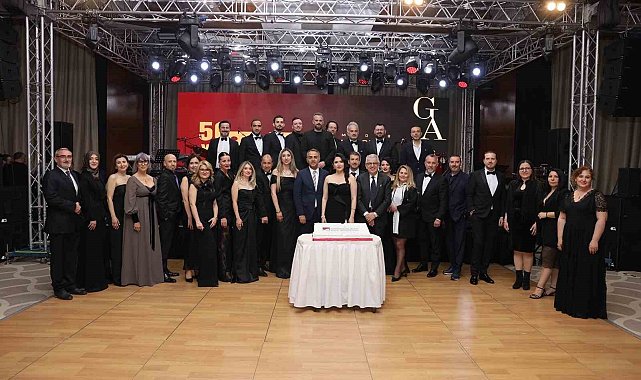 Bursa'da mesleğin duayeni içmimarlara ödül