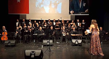 Bursa'da Zeki Müren şarkıları gecesi