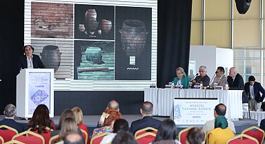 Bursa'da Anadolu'nun seramik kültürü konuşuldu