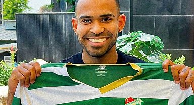 Bursaspor'da 4 yıllık yabancı hasreti bitti: Juergen Elitim, resmen Timsah oldu