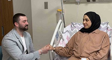 Çam ve Sakura Şehir Hastanesi'nde ilk suda doğum: Kuzey bebek sağlıkla dünyaya geldi