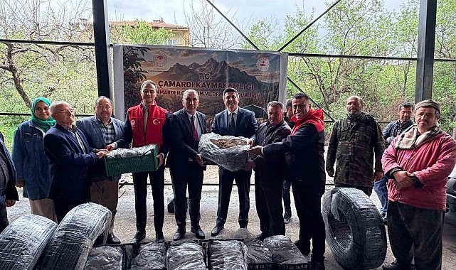 Çamardı'nda üreticilere 90 bin çilek fidesi desteği