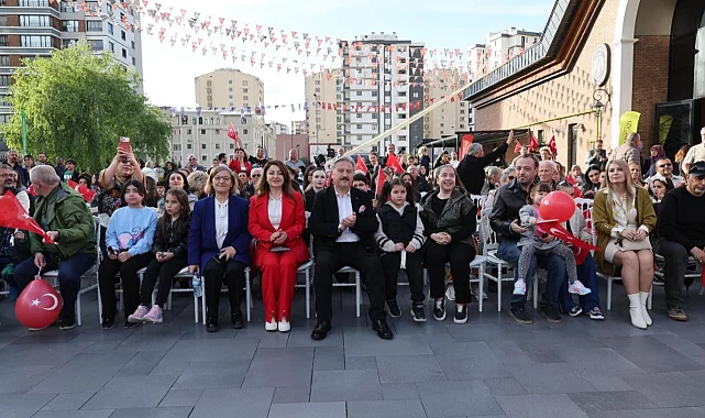 Çarşı Melikgazi'de 19 Mayıs coşkusu