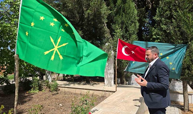 Çerkes lider Girandük Berzeg mezarı başında anıldı