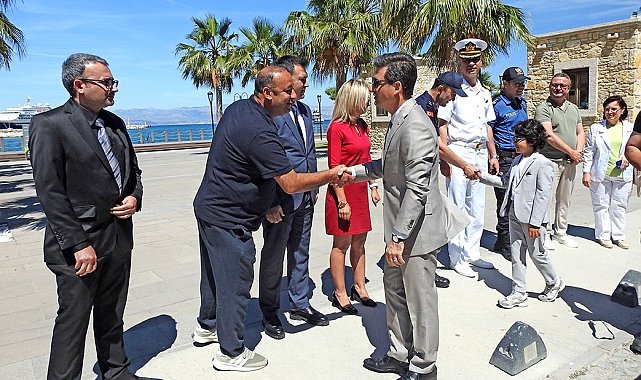 Çeşme Kalesi'nde bayramlaşma programı düzenlendi