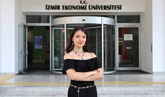 Çevirmenler yarışmasına 'İzmir Ekonomi' imzası