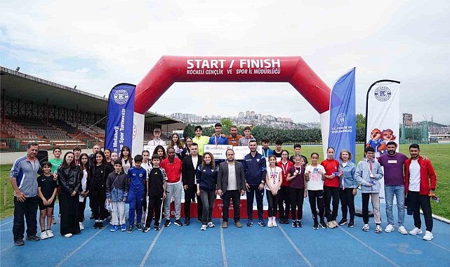 Çolakoğlu Metalurji, 19 Mayıs'ı genç sporcularla kutladı
