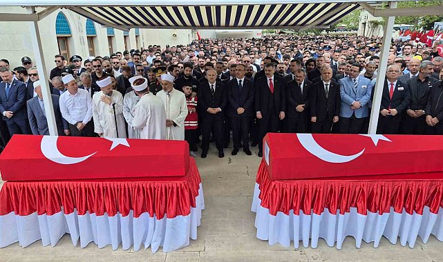 Çorlu şehitlerini binler uğurladı