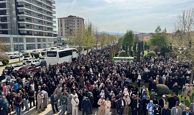 Çorum'da 325 hacı adayı dualarla uğurlandı