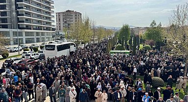 Çorum'da 325 hacı adayı dualarla uğurlandı