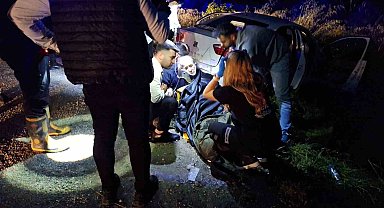 Çorum'da iki otomobil çarpıştı: 1'i ağır 7 yaralı