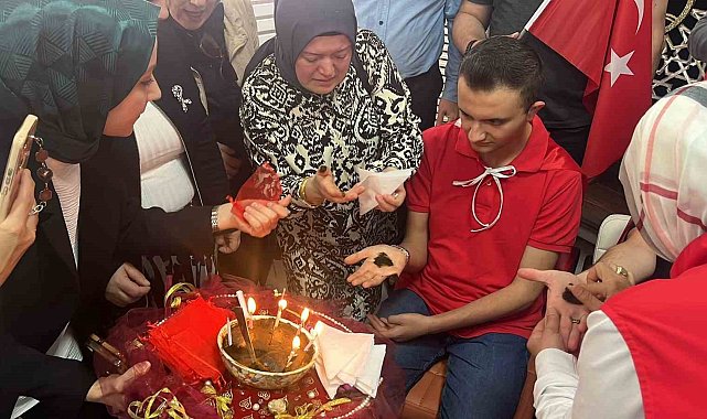 Çorum'da temsili askerlik yapacak engelli bireylere asker kınası yakıldı