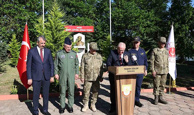Cumhurbaşkanı Erdoğan'dan Edirne sınır hattındaki Mehmetçiğe bayram mesajı