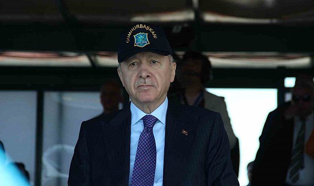 Cumhurbaşkanı Erdoğan'dan EFES-2026'da önemli mesaj: "Dostlara güven, hesap yapanlara gözdağı veriyoruz"