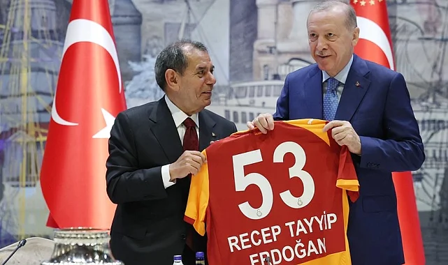 Cumhurbaşkanı Erdoğan'dan Galatasaray'a tebrik: Tarihi başarıya imza attınız