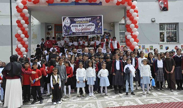 Cumhuriyet İlk ve Ortaokulu'nda 'Bilim ve Sanat Şöleni' düzenlendi