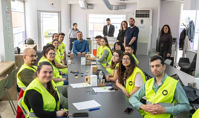 Dayanışmanın genç yüzleri Bornova'da buluştu