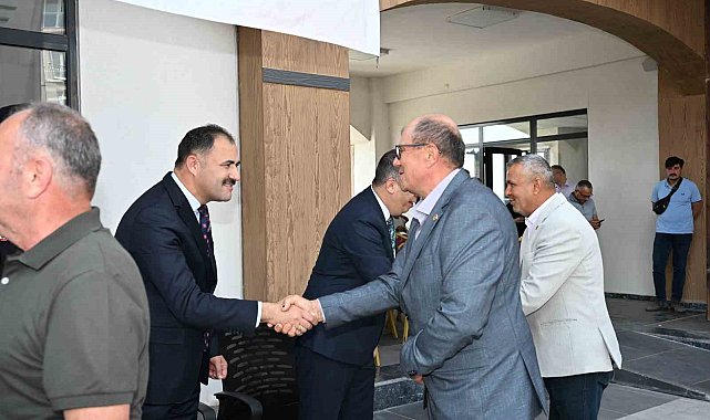 Demirci'de geleneksel bayramlaşma programına yoğun katılım